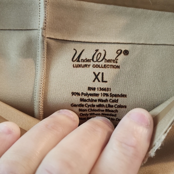 High-Waisted Tan Women's Shorts - Picture 2 of 3